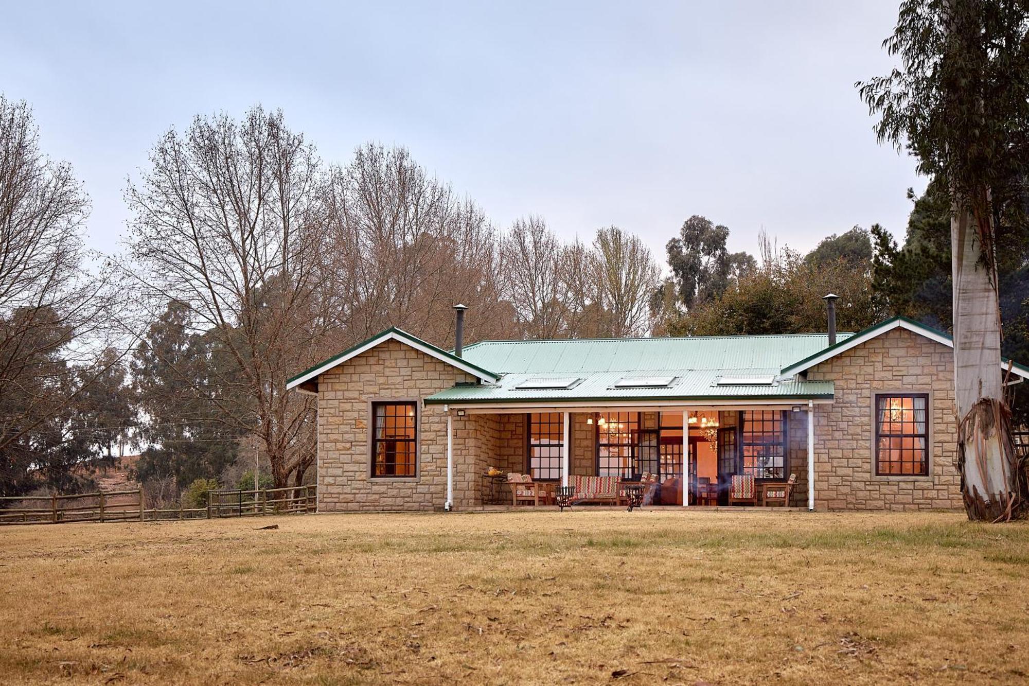 First Group Bushman'S Nek Hotel Drakensberg Garden Kültér fotó